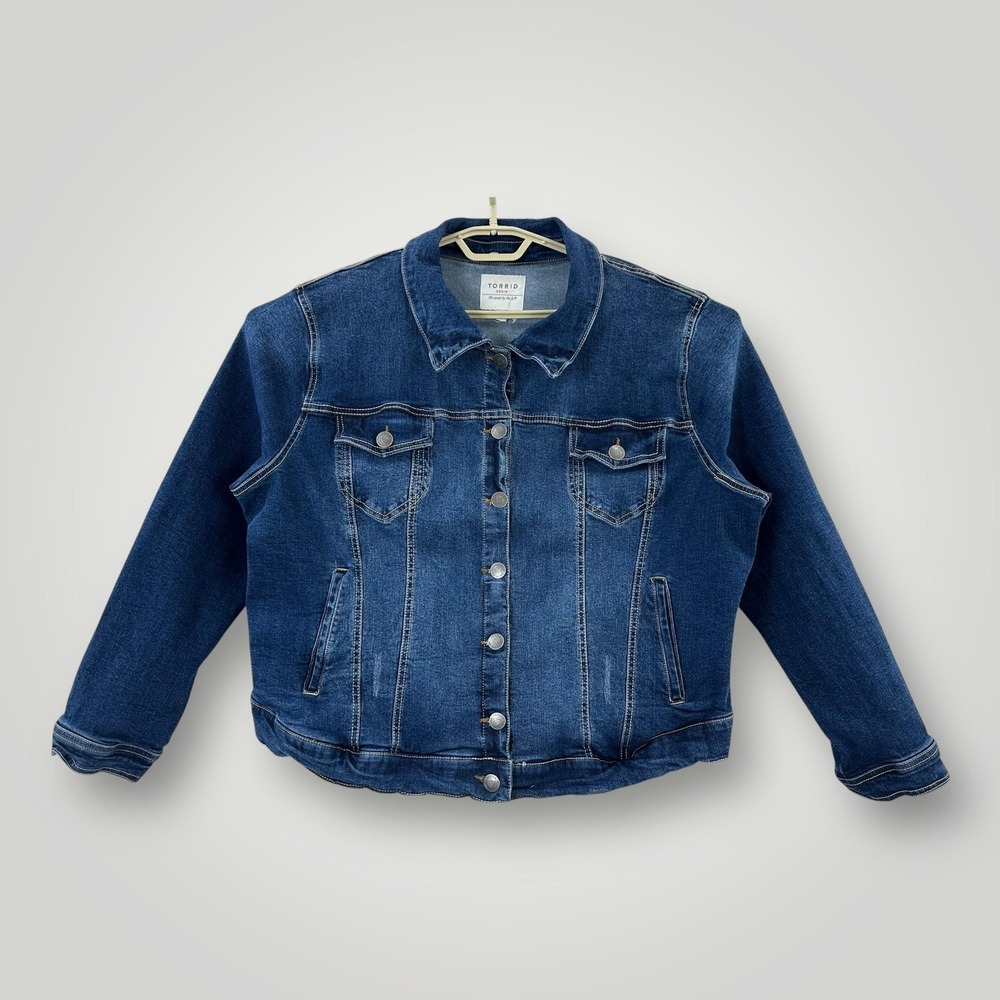 Torrid Denim Jacket Womens Size 3X Blue Button Stretch Cotton Blend Medium Wash